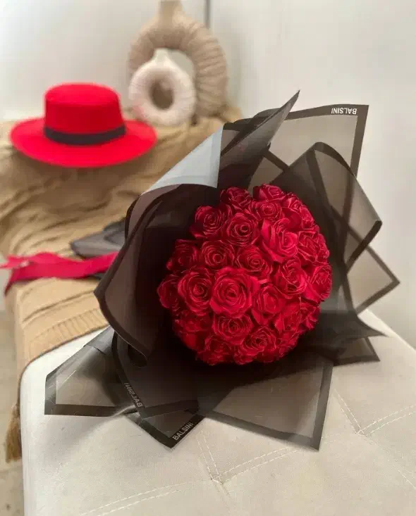 گلربانی.|گل مصنوعی|دورود, |دیوار