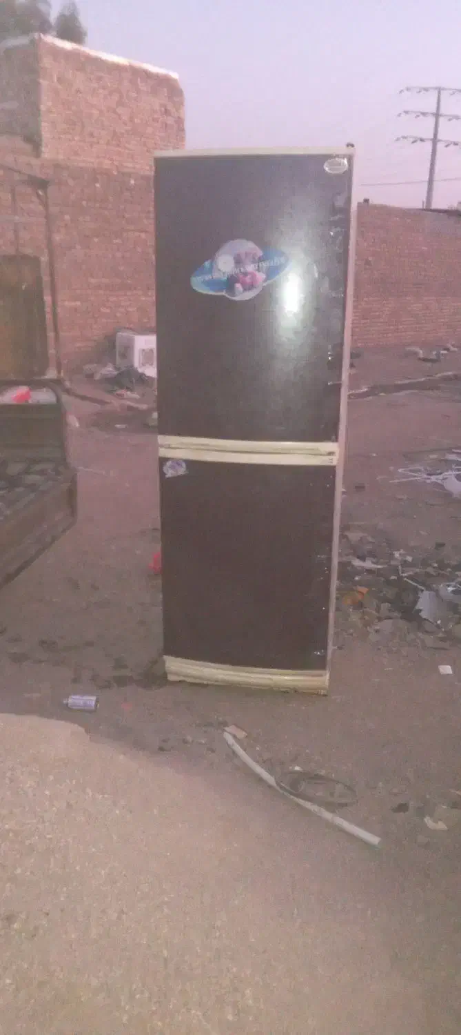 یخچال|یخچال و فریزر|ساوه, |دیوار