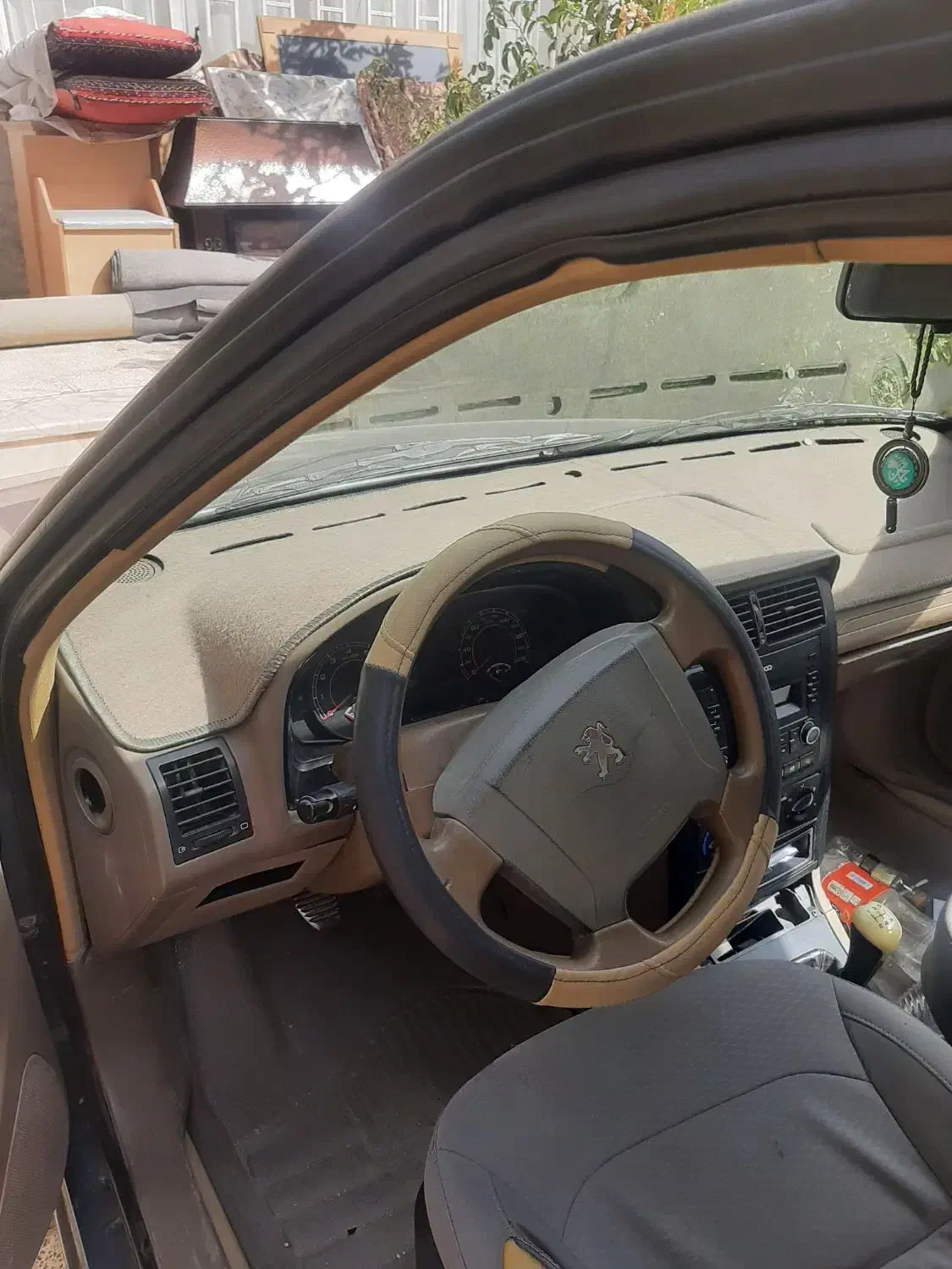 پژو 405 مدل98|خودرو سواری و وانت|تربت‌حیدریه, شهرک ولیعصر|دیوار