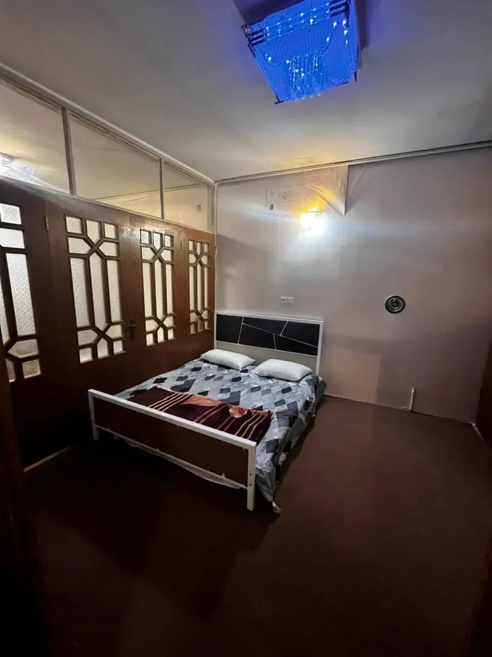 اپارتمان نزدیک حرم/ خیابان امام رضا/ شوشتری|فروش آپارتمان|مشهد, حرم مطهر رضوی|دیوار