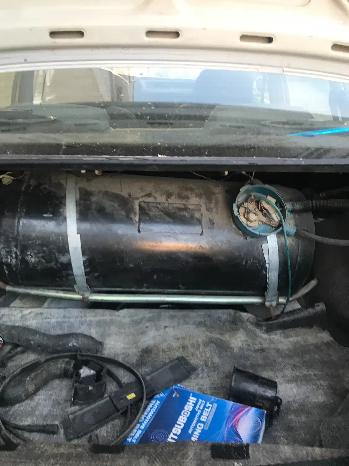 کپسول ال پی جی|قطعات یدکی و لوازم جانبی|اصفهان, ملاصدرا|دیوار