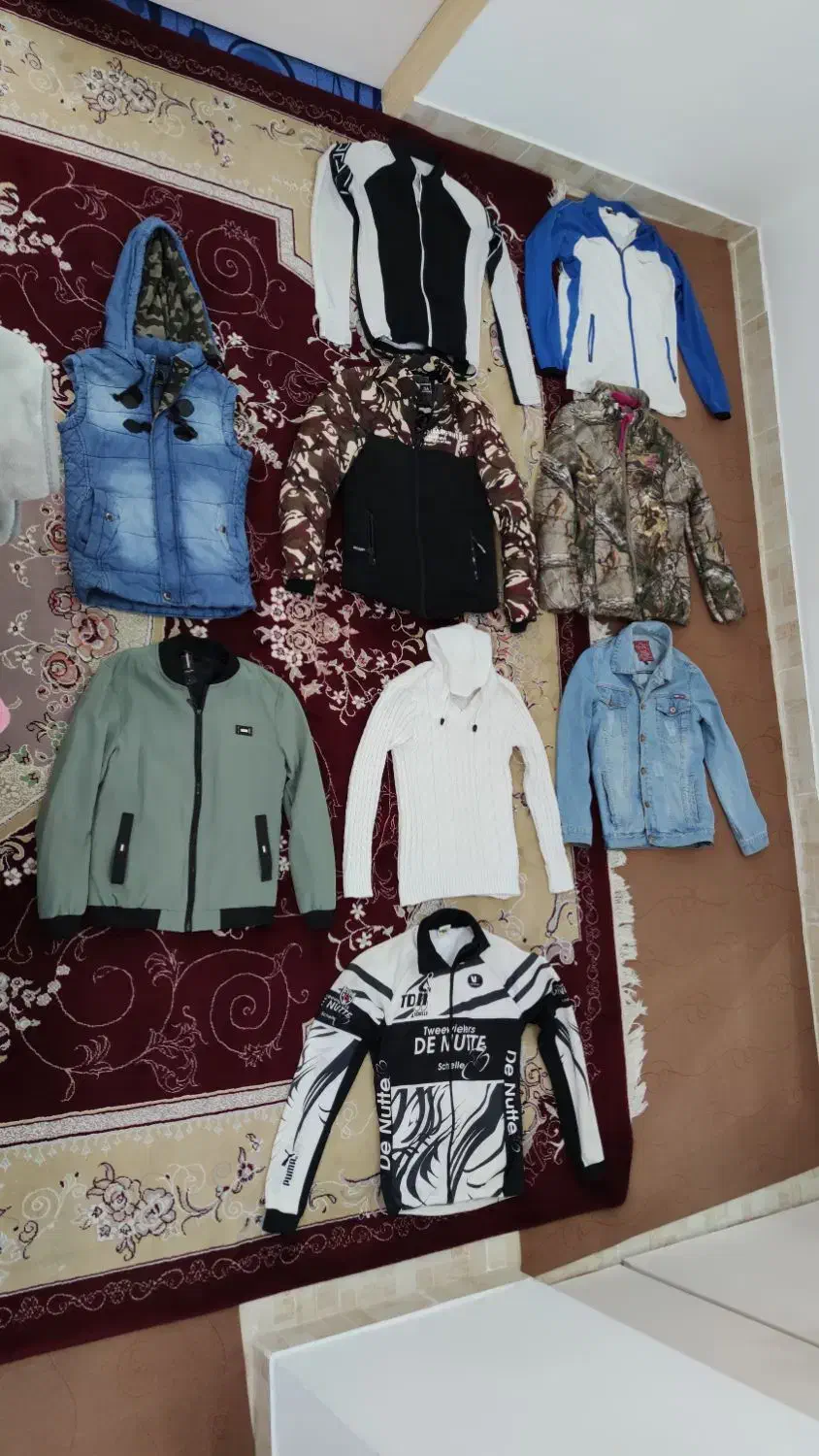 کاپشن.وسویشرت.نو نو . وبعضی ها در حدنو|لباس|گرگان, |دیوار