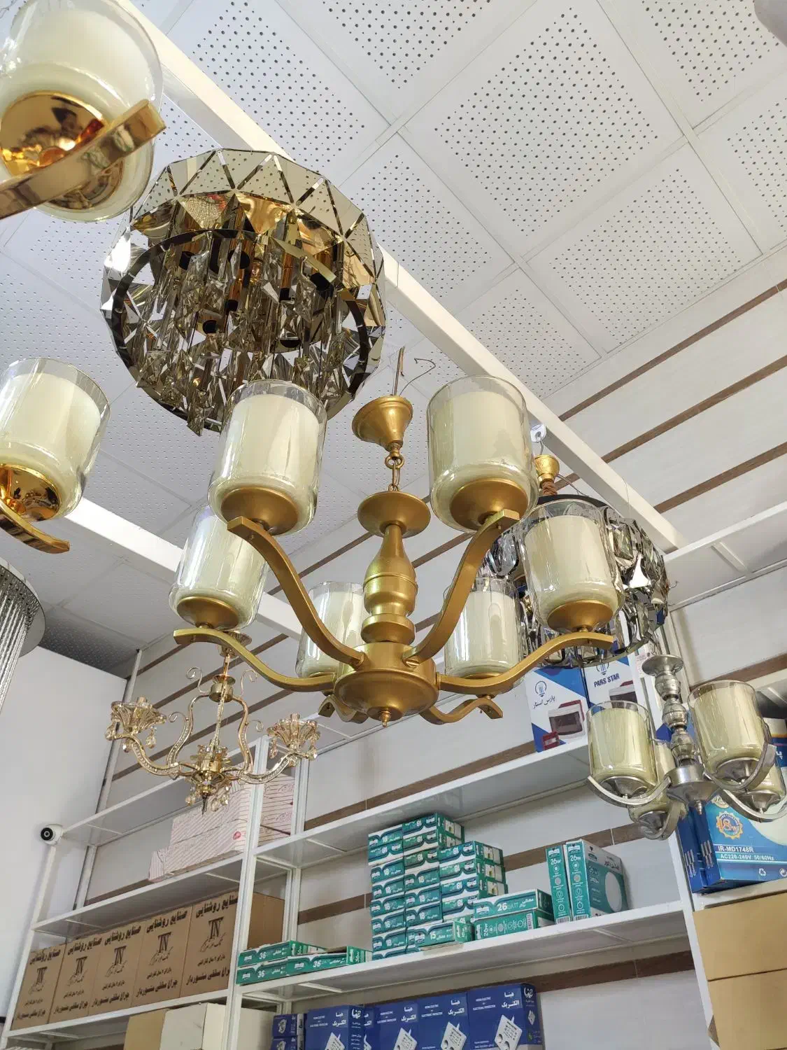 لوستر ۶ شعله زیتونی|لوستر و چراغ آویز|سنندج, |دیوار