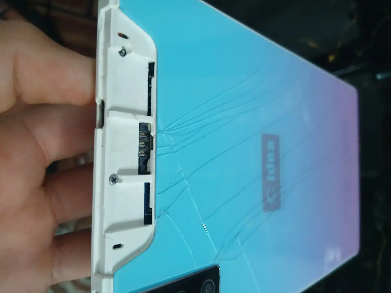 تبلت|تبلت|بهارستان, |دیوار