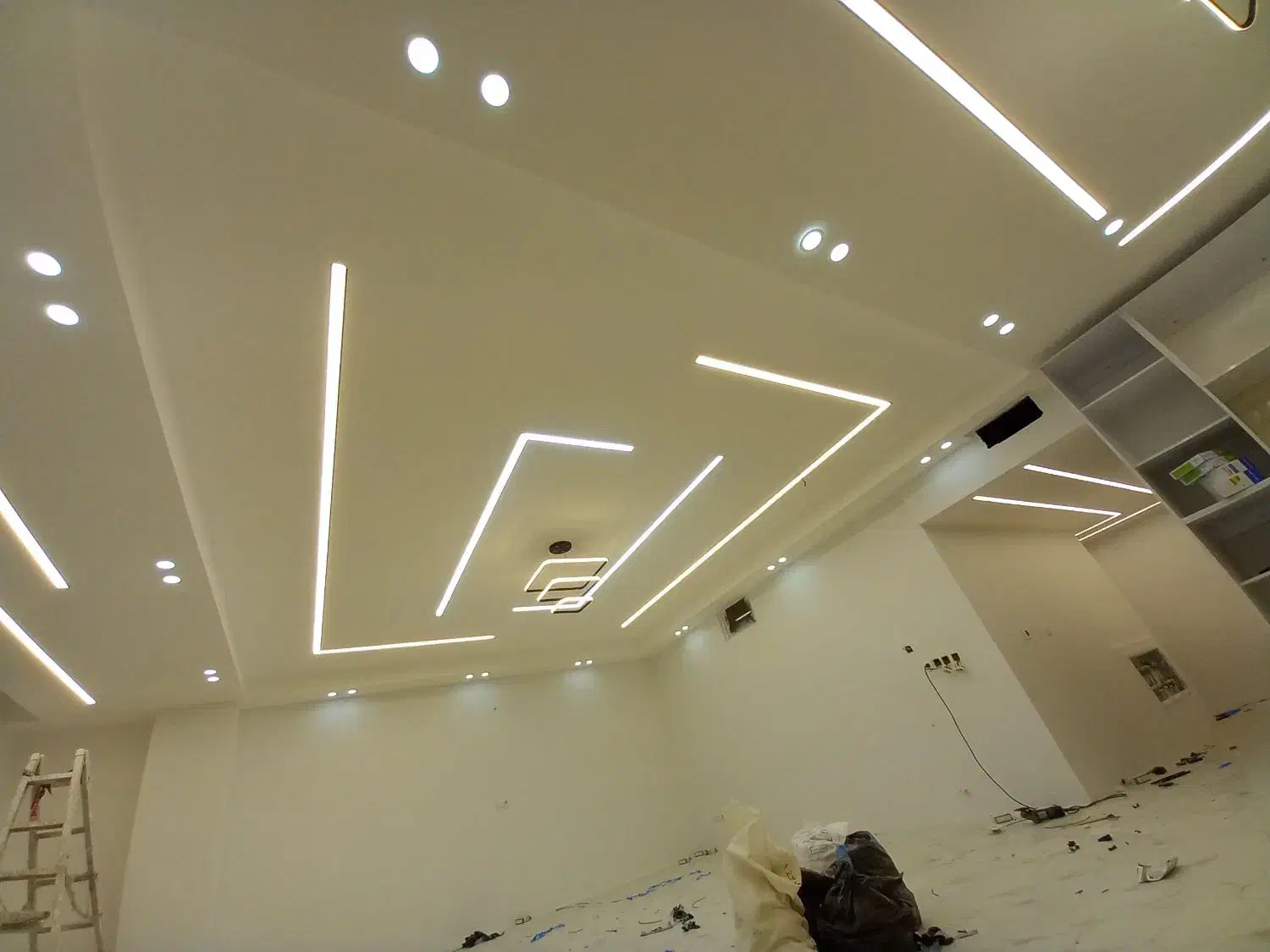 نورپردازی ،برقکاری،برق کار،رفع اتصالی|خدمات پیشه و مهارت|کرمانشاه, |دیوار