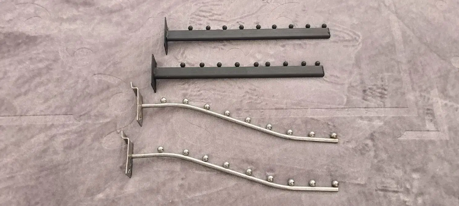 چوب لباسی و رگال لباس|بندرخت و رختآویز|قم, پردیسان|دیوار