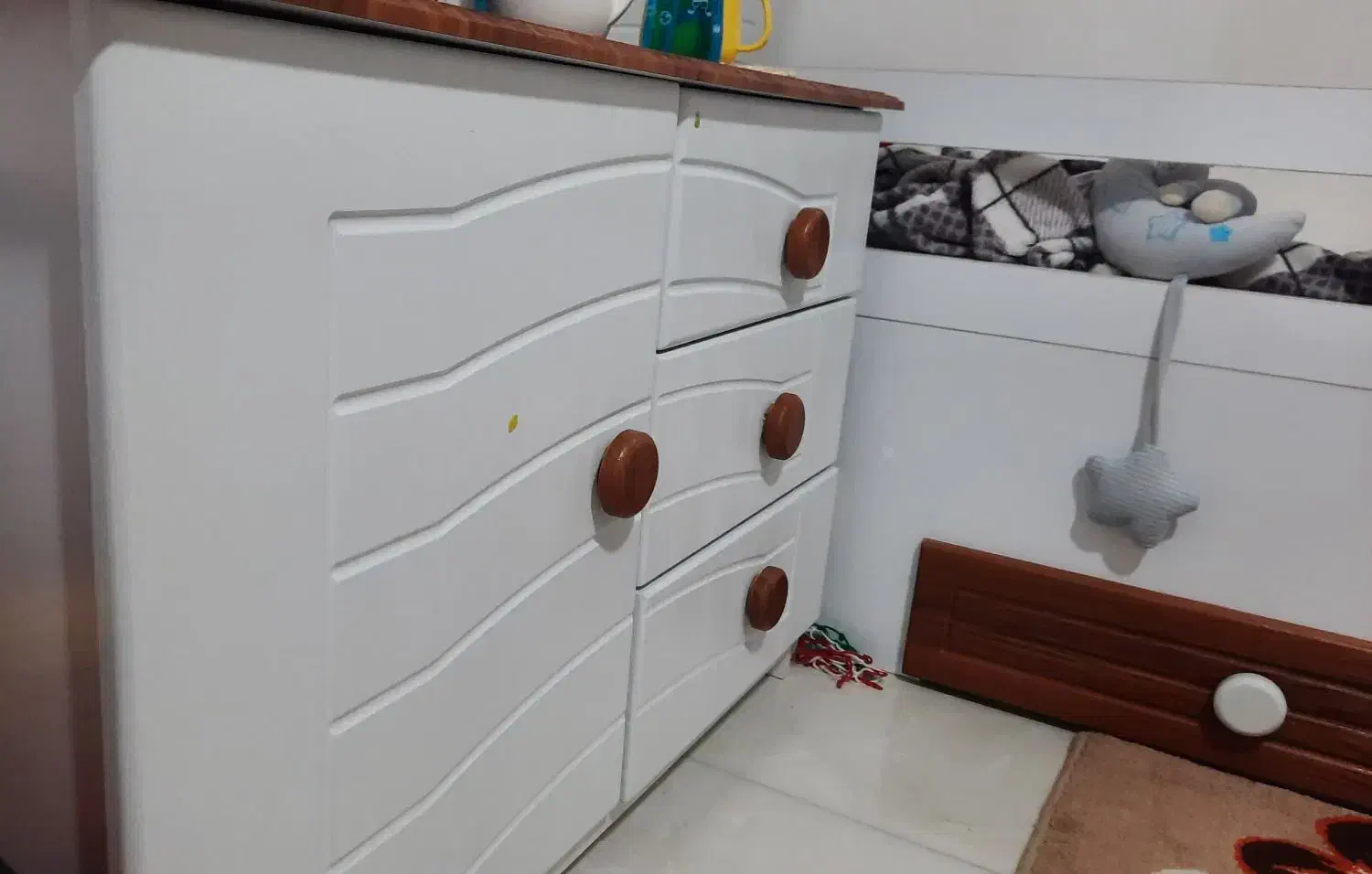 ست کامل سیسمونی مناسب پسر و دختر|تخت و صندلی بچه|گلپایگان, |دیوار