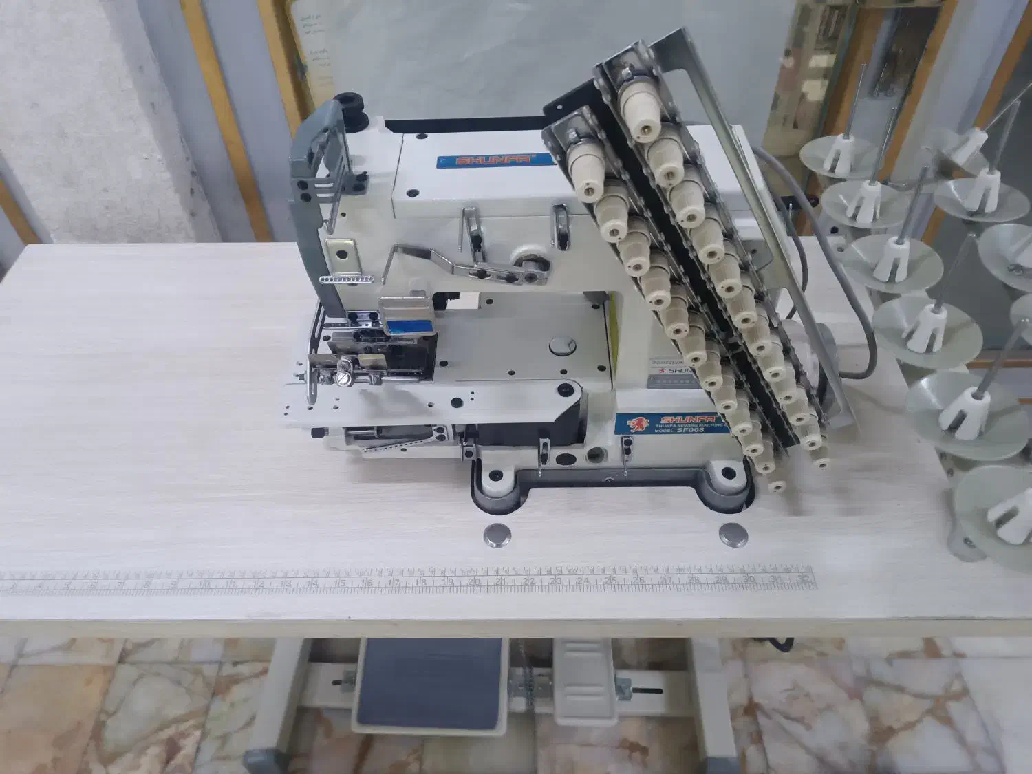 چرخ کمرکش دوازده سوزنه سردوز راسته دوز قیچی برش|چرخ خیاطی و ریسندگی|تهران, بازار|دیوار