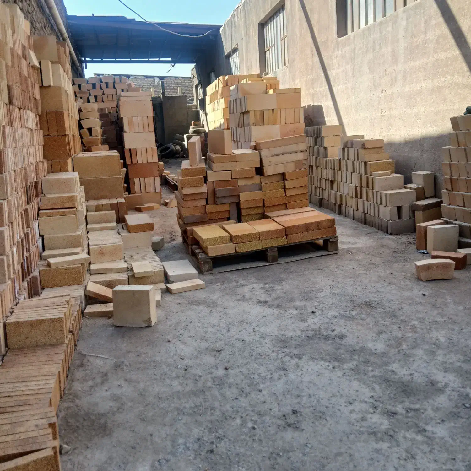 خریدفروش انواع اجرهای نسوز|عمده‌فروشی|تهران, شهرک بعثت|دیوار