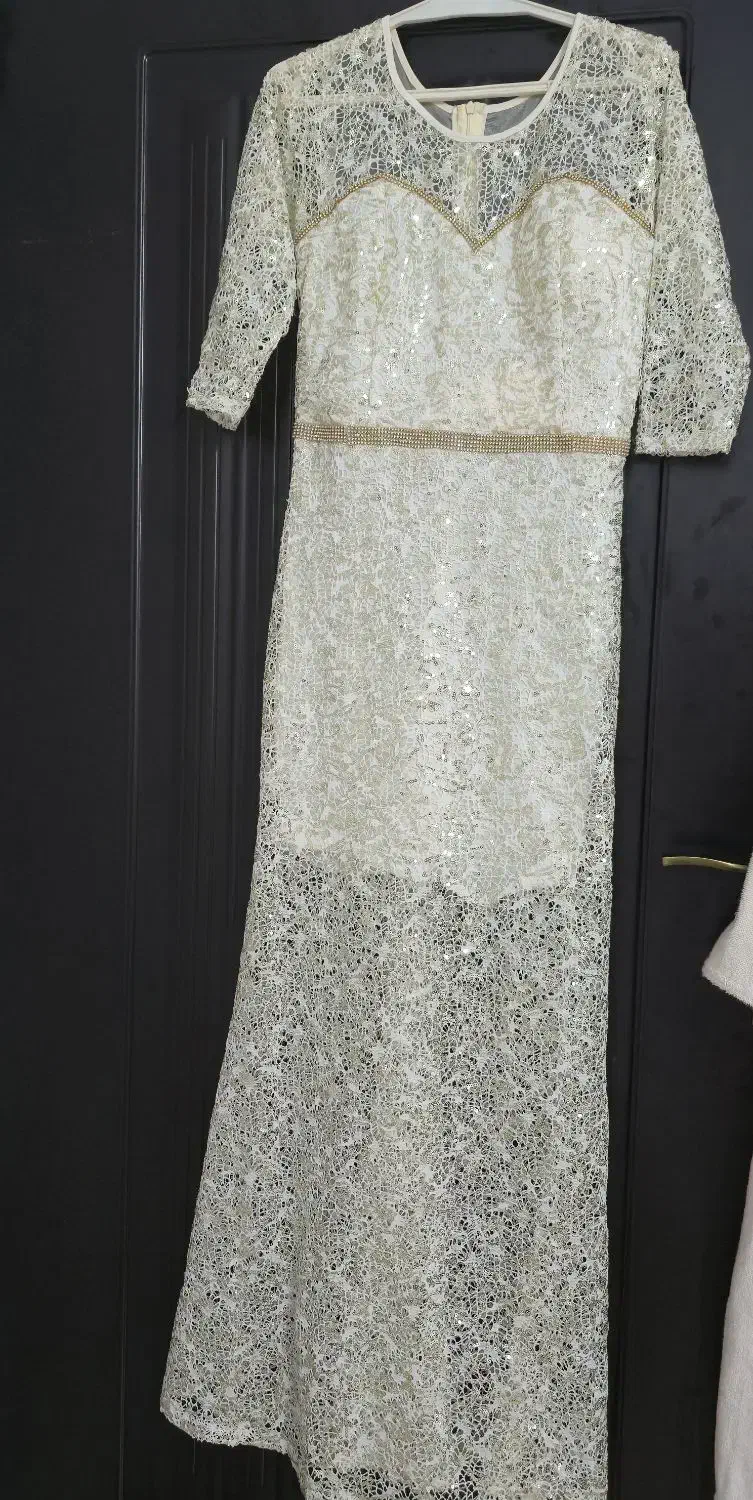 لباس مجلسی|لباس|جهرم, |دیوار