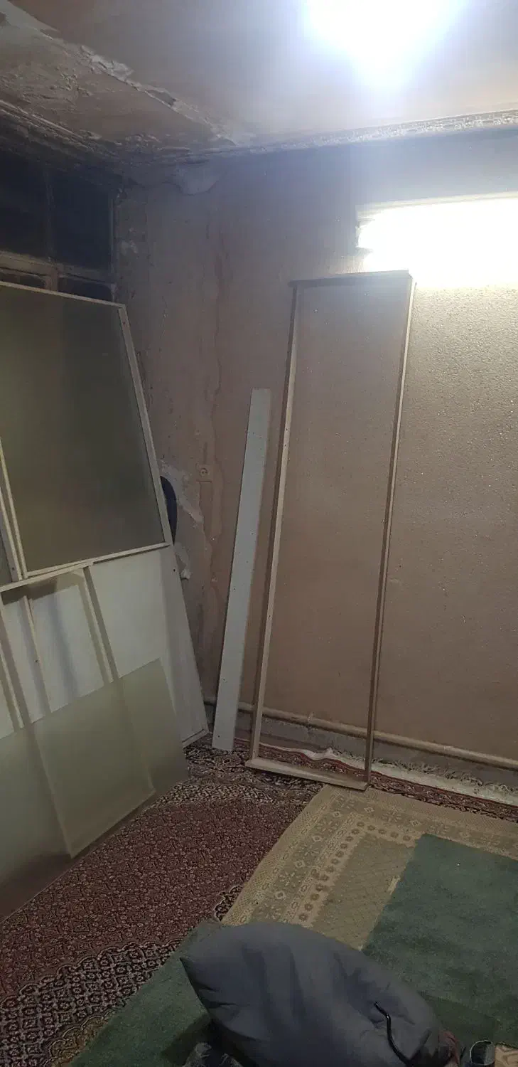 پارتیشن ام دی اف سالم و تمیز برای دفتر کار|دفتر کار|کرج, حصارک بالا|دیوار