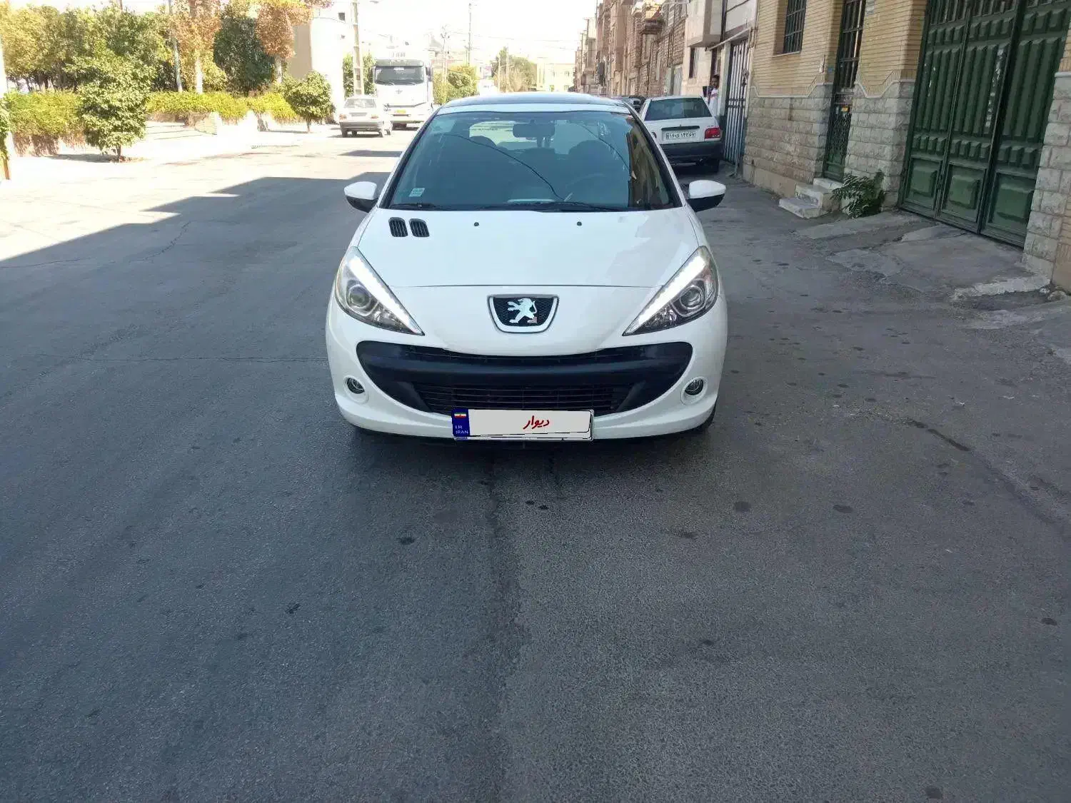 پژو ۲۰۷ پاناروما ، مدل ۴۰۱|خودرو سواری و وانت|شیراز, پودنک|دیوار