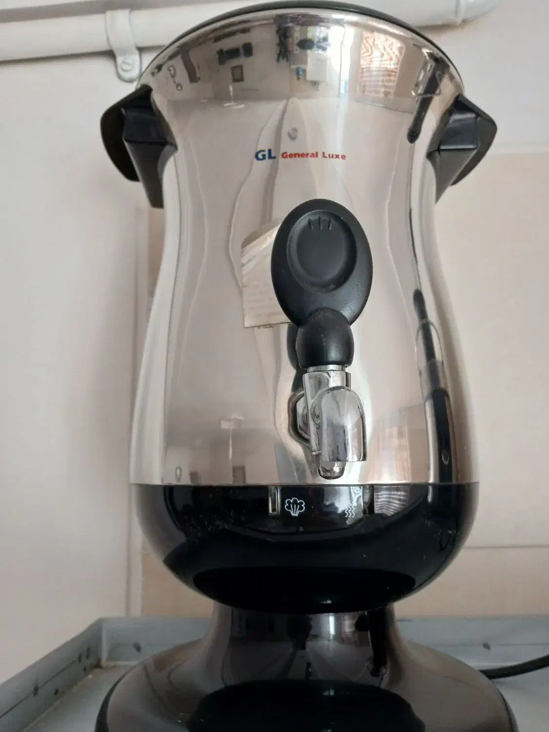 سماوربرقی ومیزتلویزیون|سماور، چای‌ساز، قهوه‌ساز|بروجرد, |دیوار