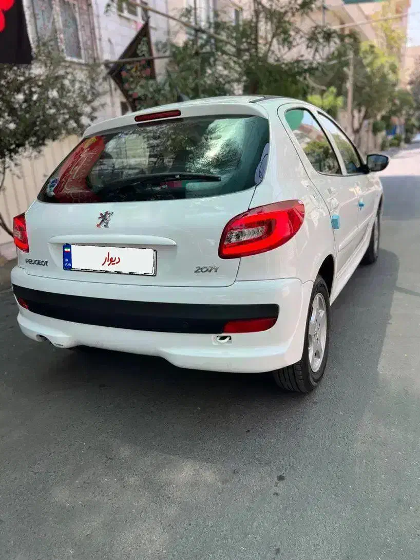 پژو ۲۰۷ پاناروما دنده فول ارتقا درحد صفر نقدواقساط|خودرو سواری و وانت|تهران, آهنگ|دیوار