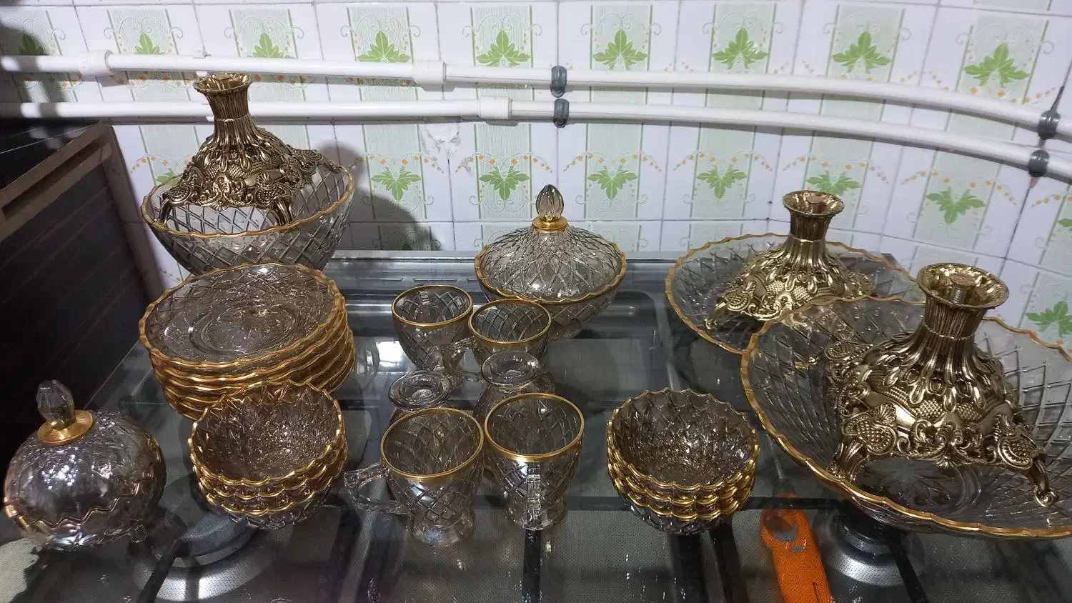 سرویس شامپاینی|ظروف سرو و پذیرایی|مشهد, انقلاب|دیوار