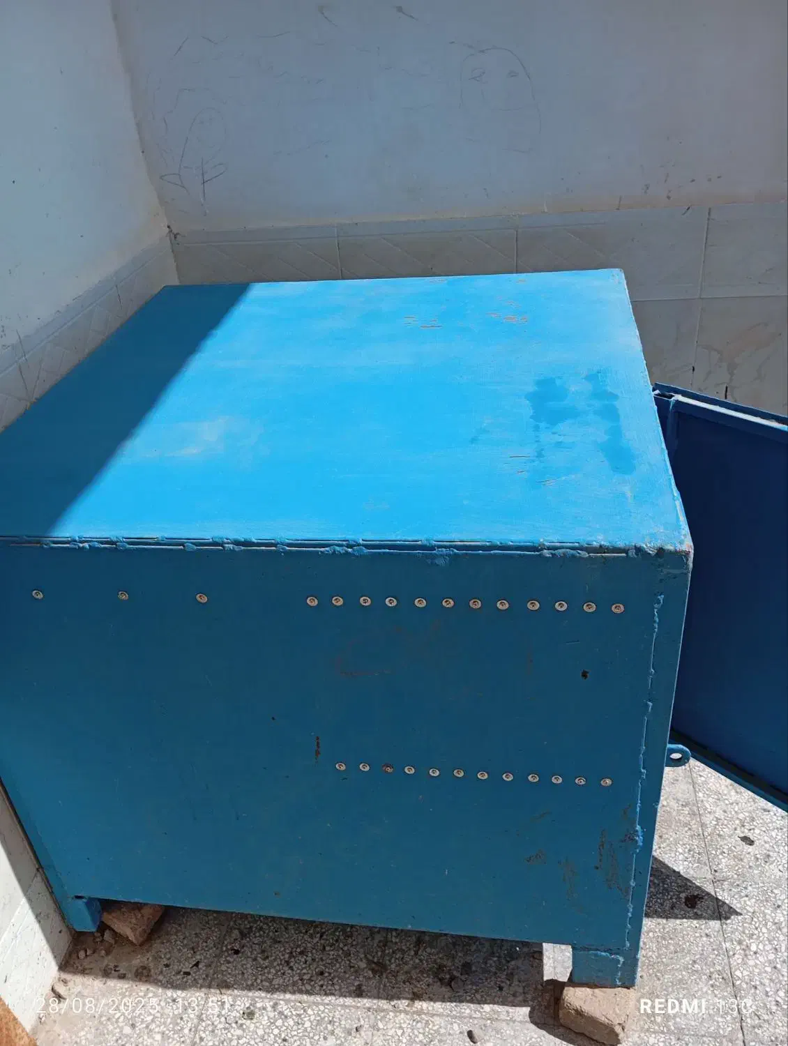 حراج میزکار اهنی وجعبه دار بزرگ وجادار|میز تحریر و کامپیوتر|زابل, |دیوار