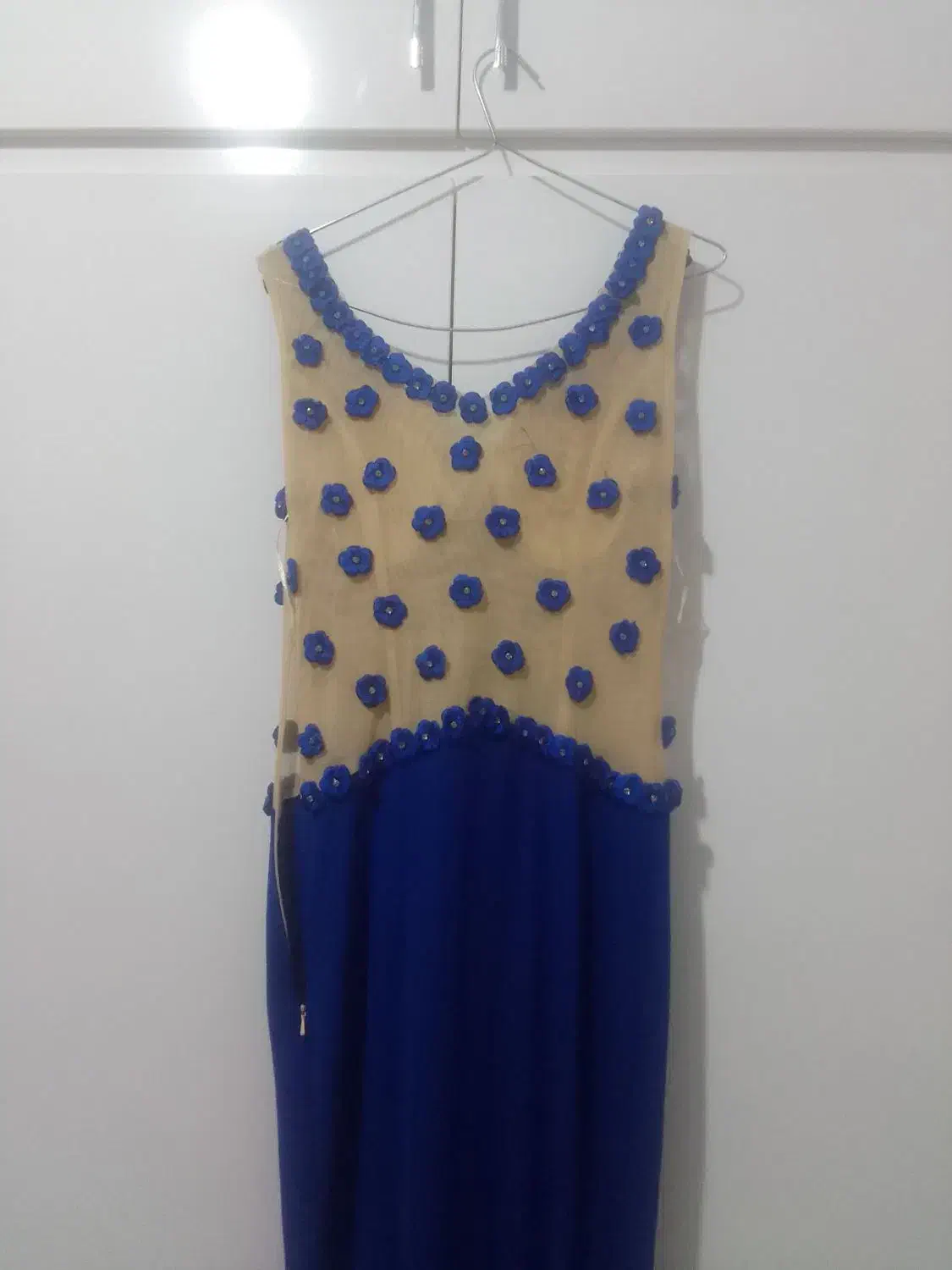 پیراهن مجلسی آبی کاربنی با گل های برجسته|لباس|تربتحیدریه, رضاشهر|دیوار