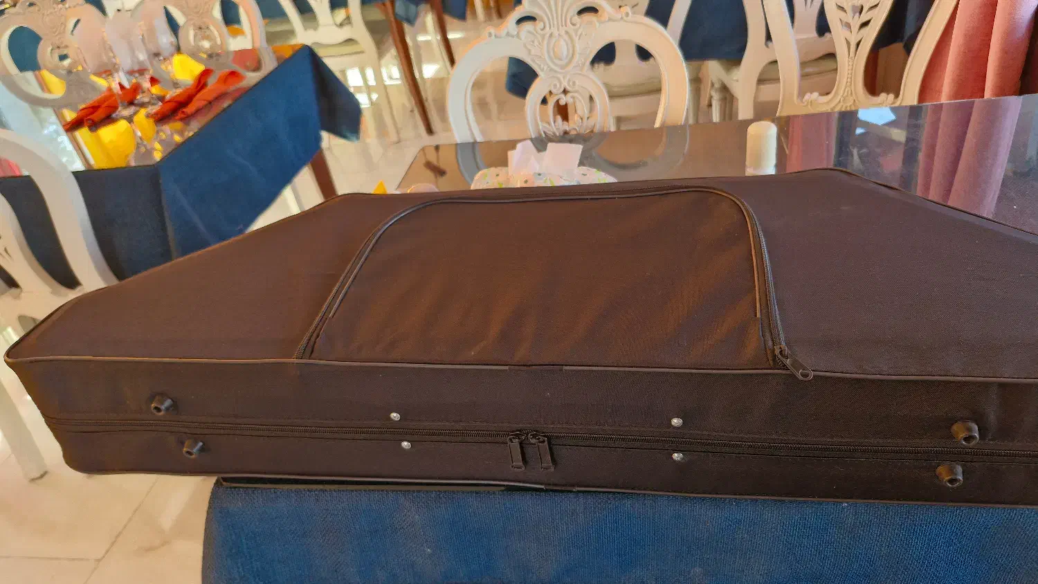 سنتور|سازهای سنتی|رامسر, |دیوار