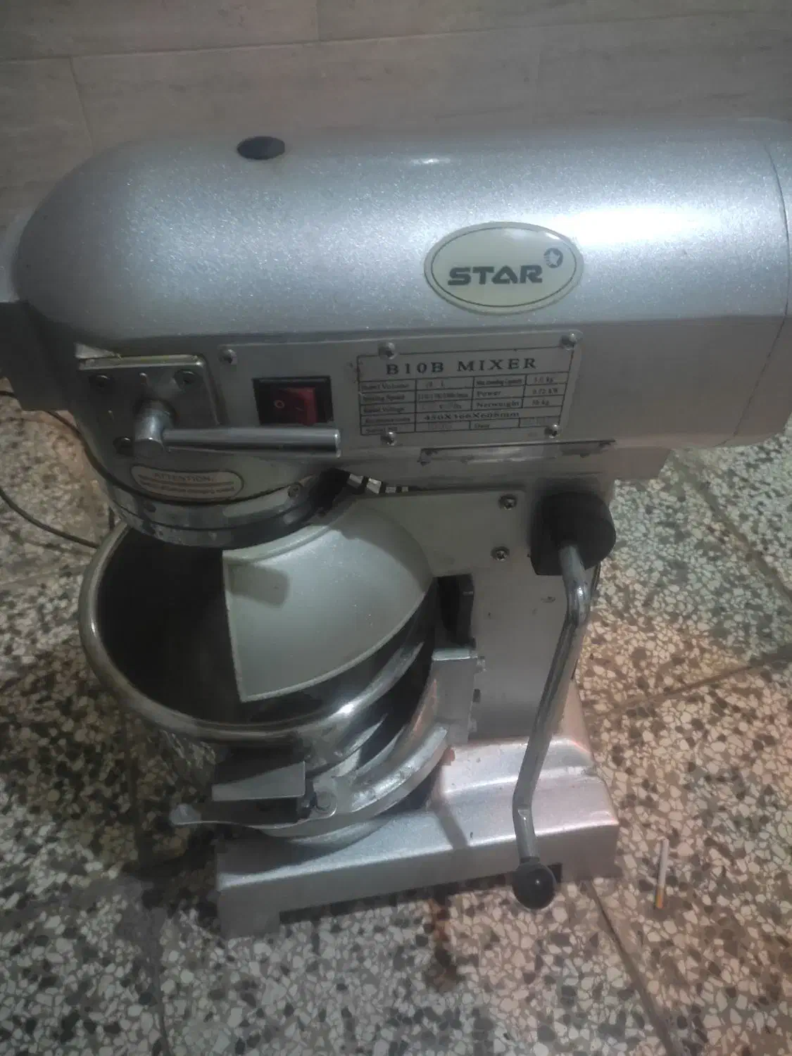 میکسر قنادی|کافی‌شاپ و رستوران|آزادشهر, |دیوار