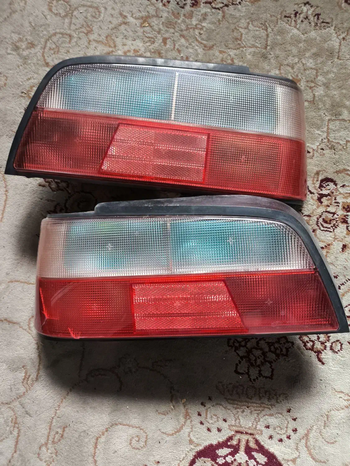 چراغ عقب و جلو پرشیا|قطعات یدکی و لوازم جانبی|تهران, مینای شمالی (مخبر)|دیوار