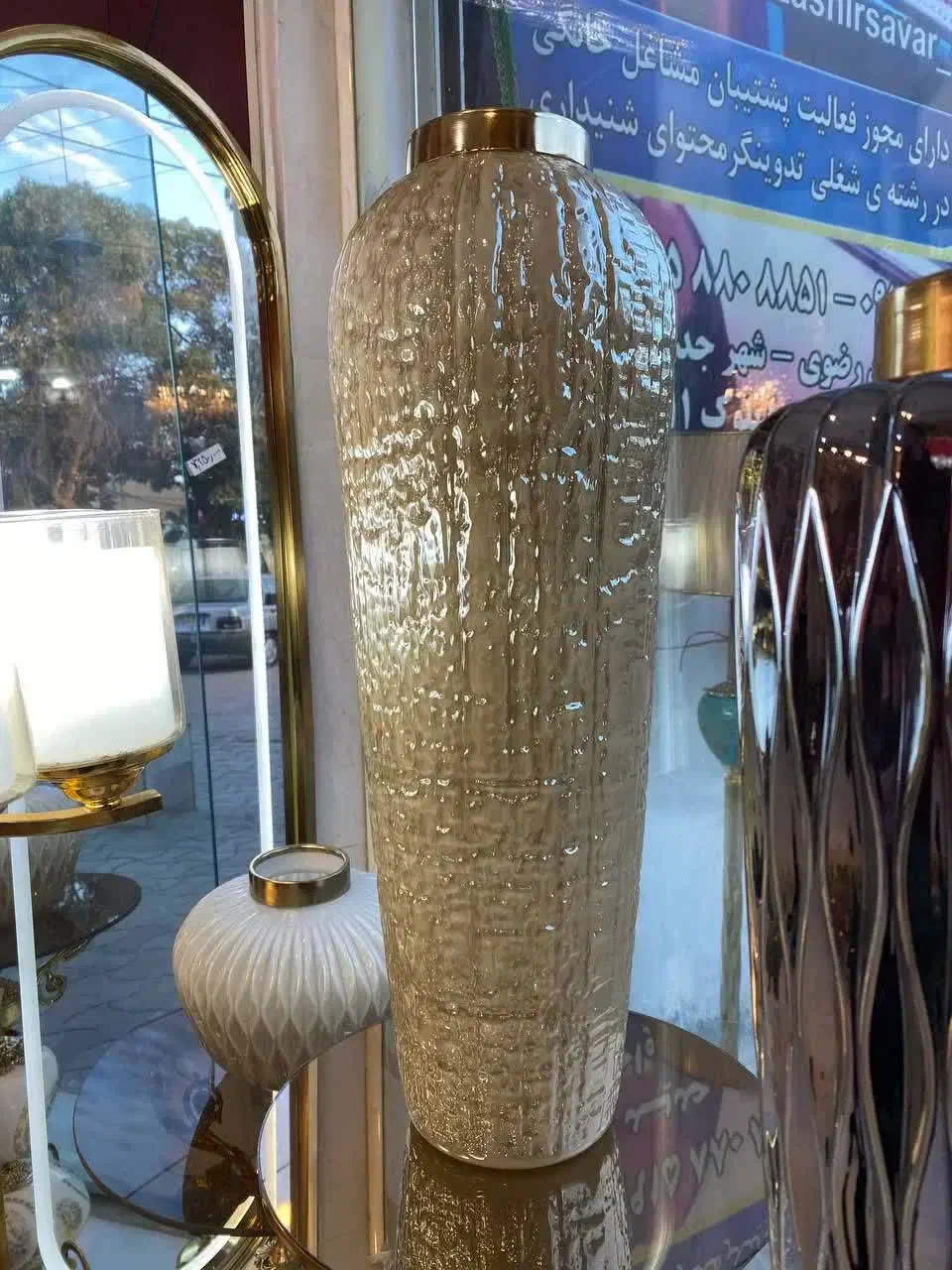 گلدان گل مصنوعی|صنایع دستی و سایر لوازم تزئینی|چناران, |دیوار