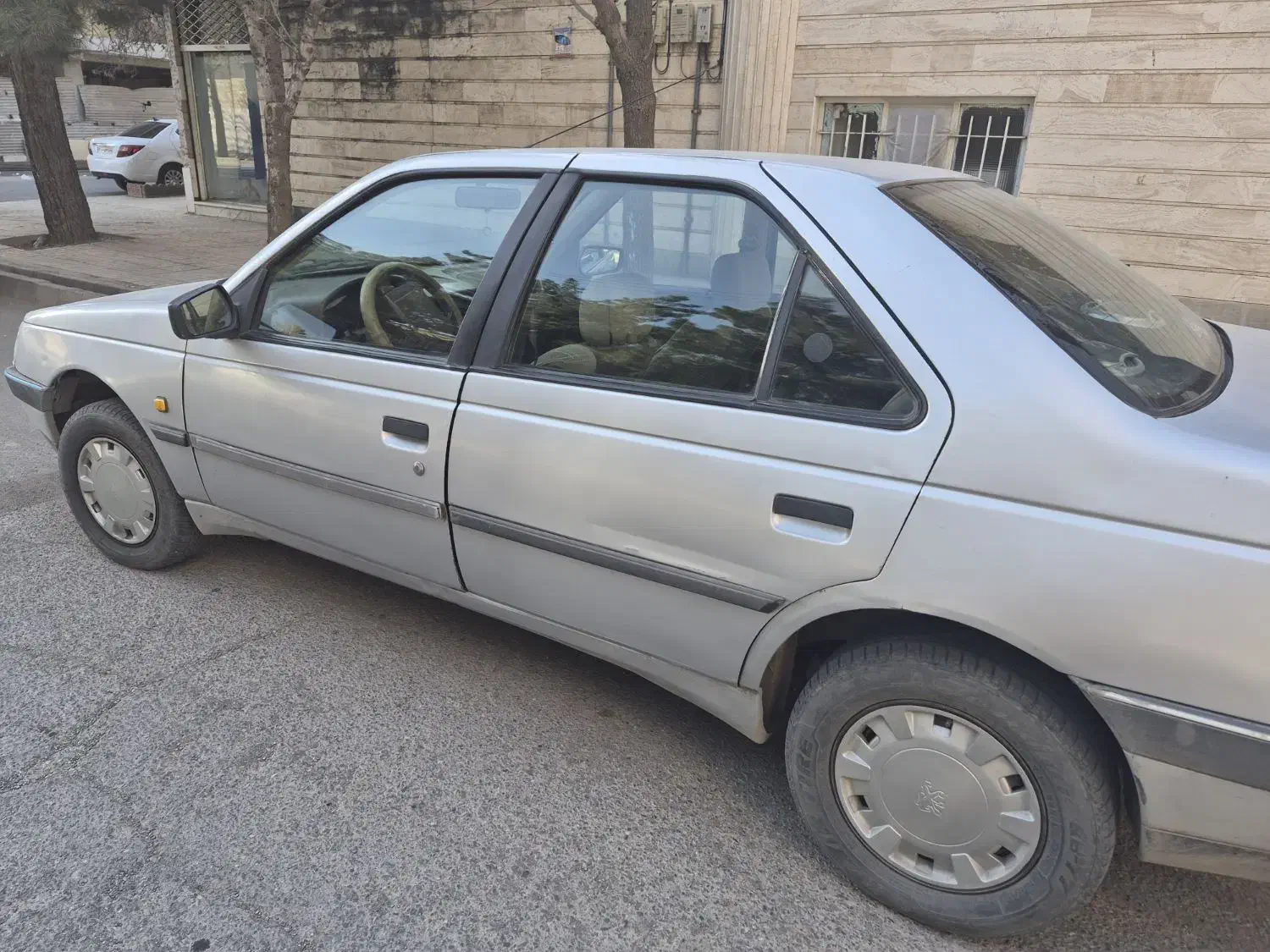 پژو۴۰۵مدل۹۴|خودرو سواری و وانت|نیشابور, شهرک فرهنگیان|دیوار