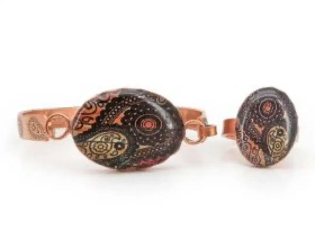 گردنبند و سرویس رنگ ثابت|بدلیجات|پرند, فاز ۴|دیوار