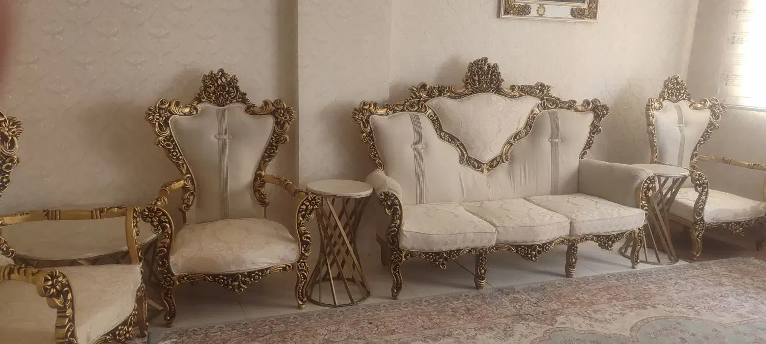 مبل سلطنتی 7نفره|مبلمان خانگی و میز عسلی|قرچک, میرزائی جنوبی|دیوار