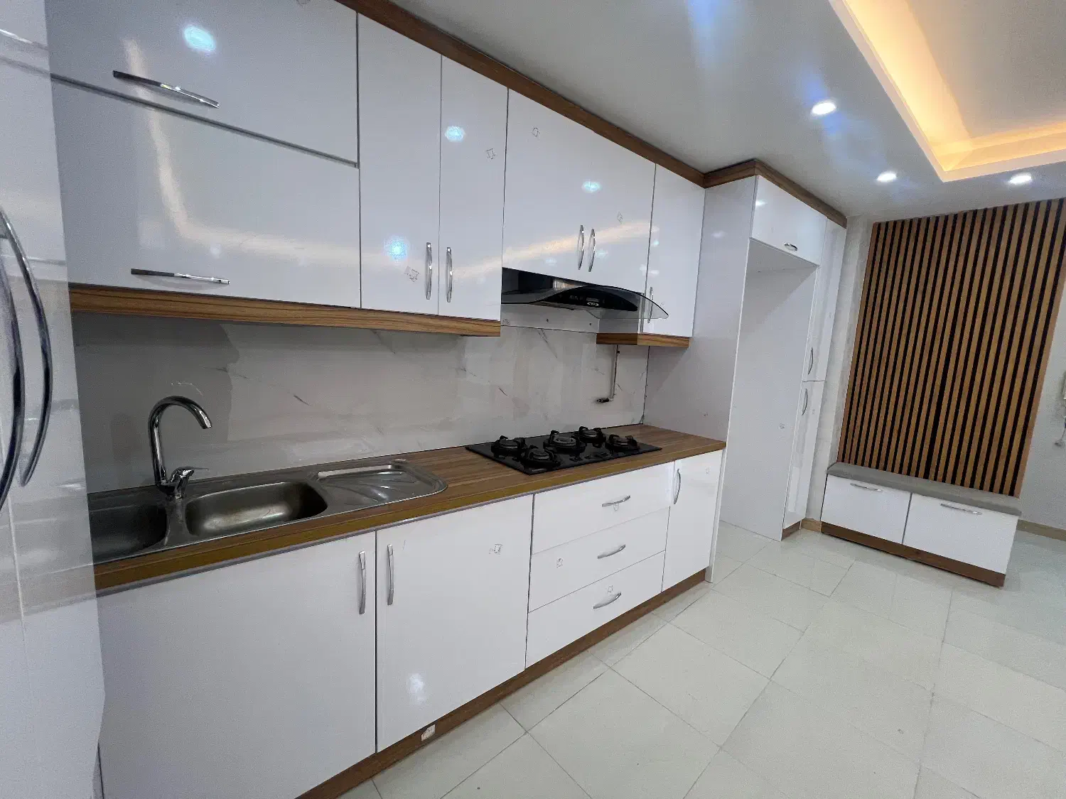 فروش واحد 80متری در صومعه سرا|فروش آپارتمان|صومعهسرا, |دیوار