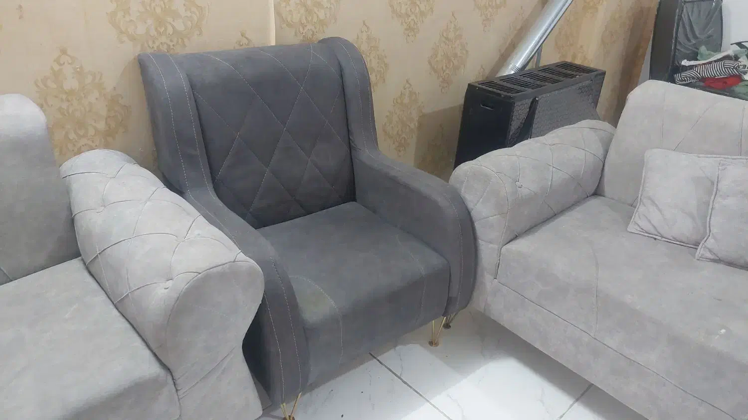 مبلمان ۷نفره رنگ طوسی ذغالی|مبلمان خانگی و میز عسلی|مشهد, سید رضی|دیوار