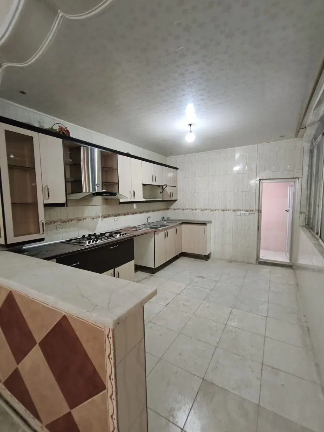 ویلایی/پارکینگ دار/150 متری/کارگر|اجارهٔ خانه و ویلا|قرچک, زیبا شهر|دیوار