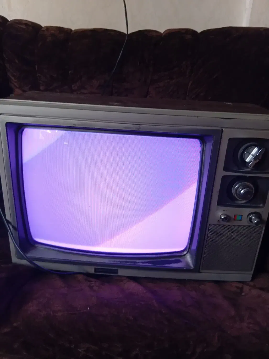 تلویزیون ۱۴ اینچ|تلویزیون و پروژکتور|تهران, اتابک|دیوار