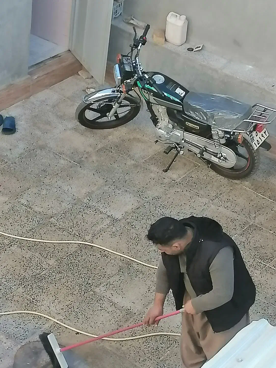 سلام|موتورسیکلت|ثلاث باباجانی, |دیوار