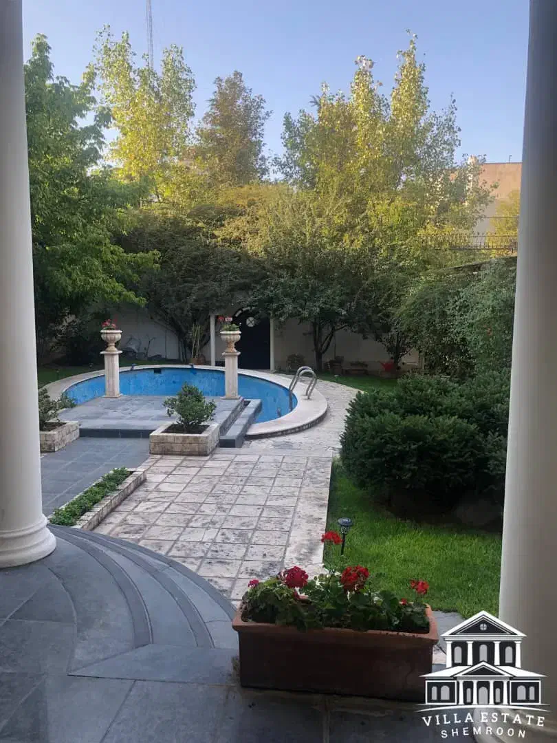 عمارت فرمانیه / ۵۰۰ متر بنا / سفیر نشین|اجارهٔ خانه و ویلا|تهران, فرمانیه|دیوار