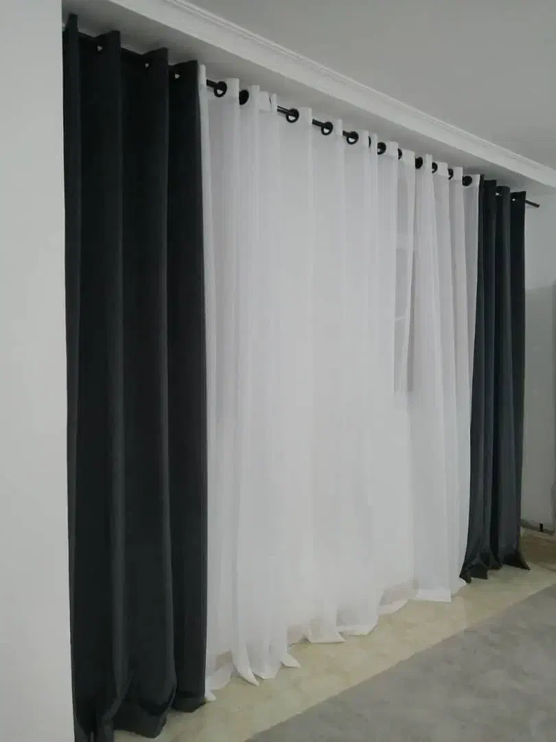 فروش دو عدد پنل پرده مخمل گارنت کارکرده|پرده، رانر، رومیزی|بندر دیر, |دیوار