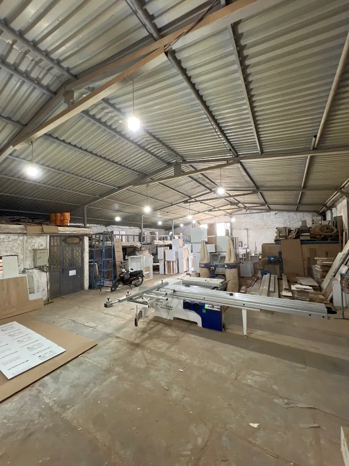 استخدام نیروی کابینت سازی|استخدام صنعتی، فنی، مهندسی|بندرعباس, |دیوار