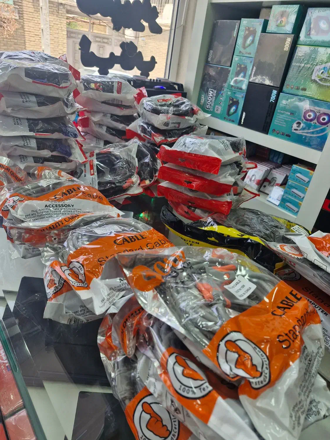 کابل VGA در متراژهای متفاوت|قطعات و لوازم جانبی رایانه|نجفآباد, ریاضی|دیوار