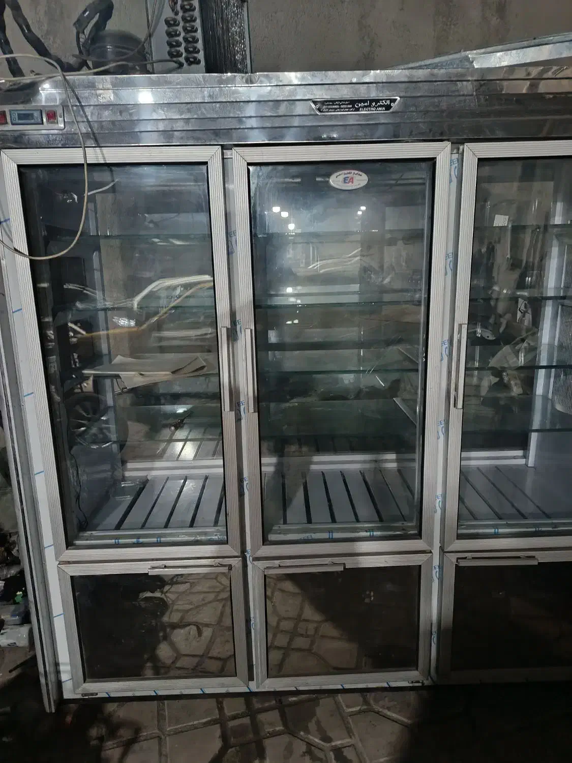 یخچال ویترینی سه در در حد صفر|فروشگاه و مغازه|گرگان, |دیوار