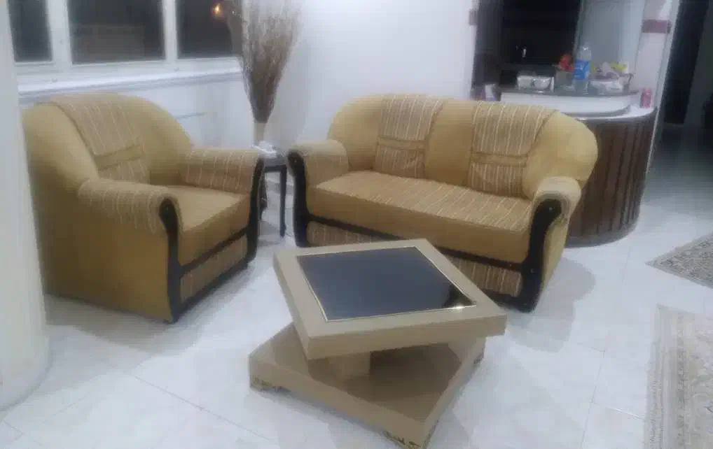 میل نه نفره با جلو مبلی ودو تا عسلی|مبلمان خانگی و میز عسلی|ارومیه, |دیوار