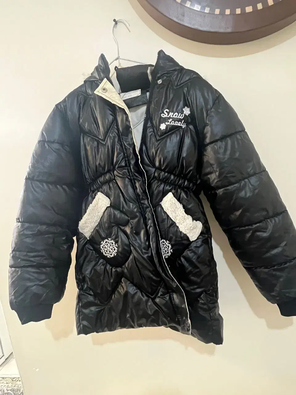 کاپشن اسپورت دخترانه نو هستش مناسب 10تا12ساله|لباس|پرند, فاز ۵|دیوار