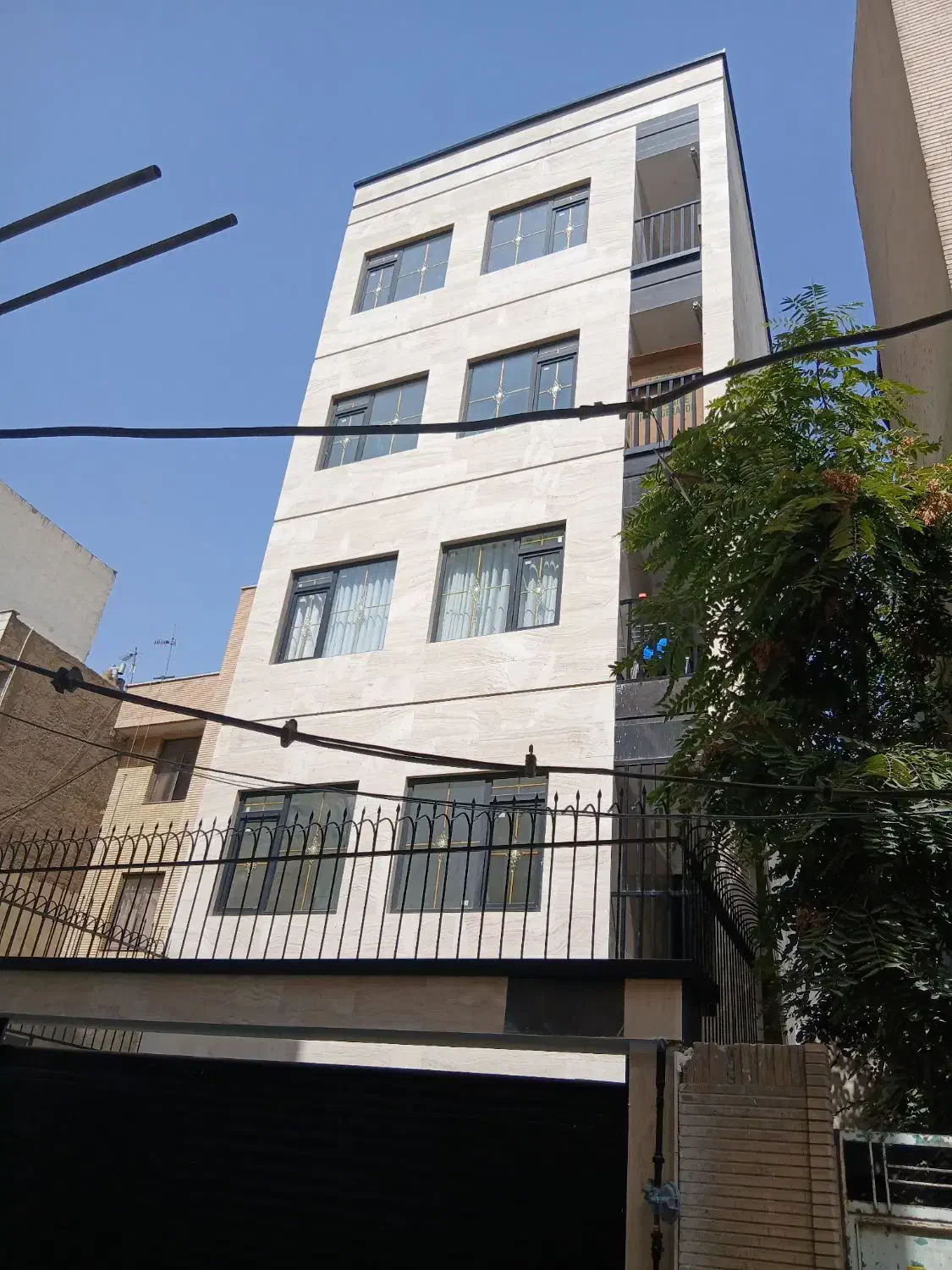 ۴ واحد آپارتمان فروشی . شخصی سازی|فروش آپارتمان|تهران, ارامنه|دیوار