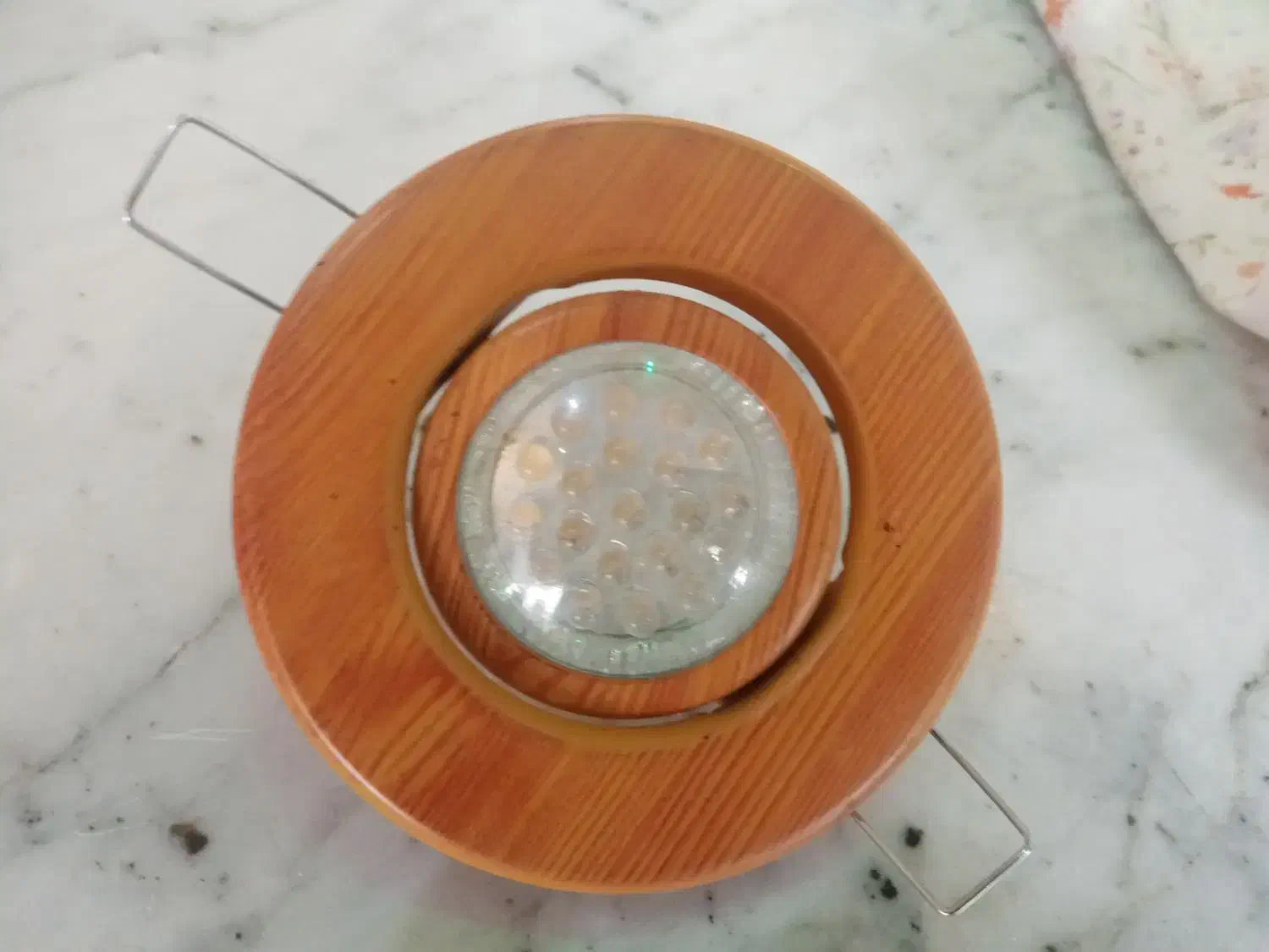 هالوژن|لامپ و چراغ|سبزوار, هویزه|دیوار