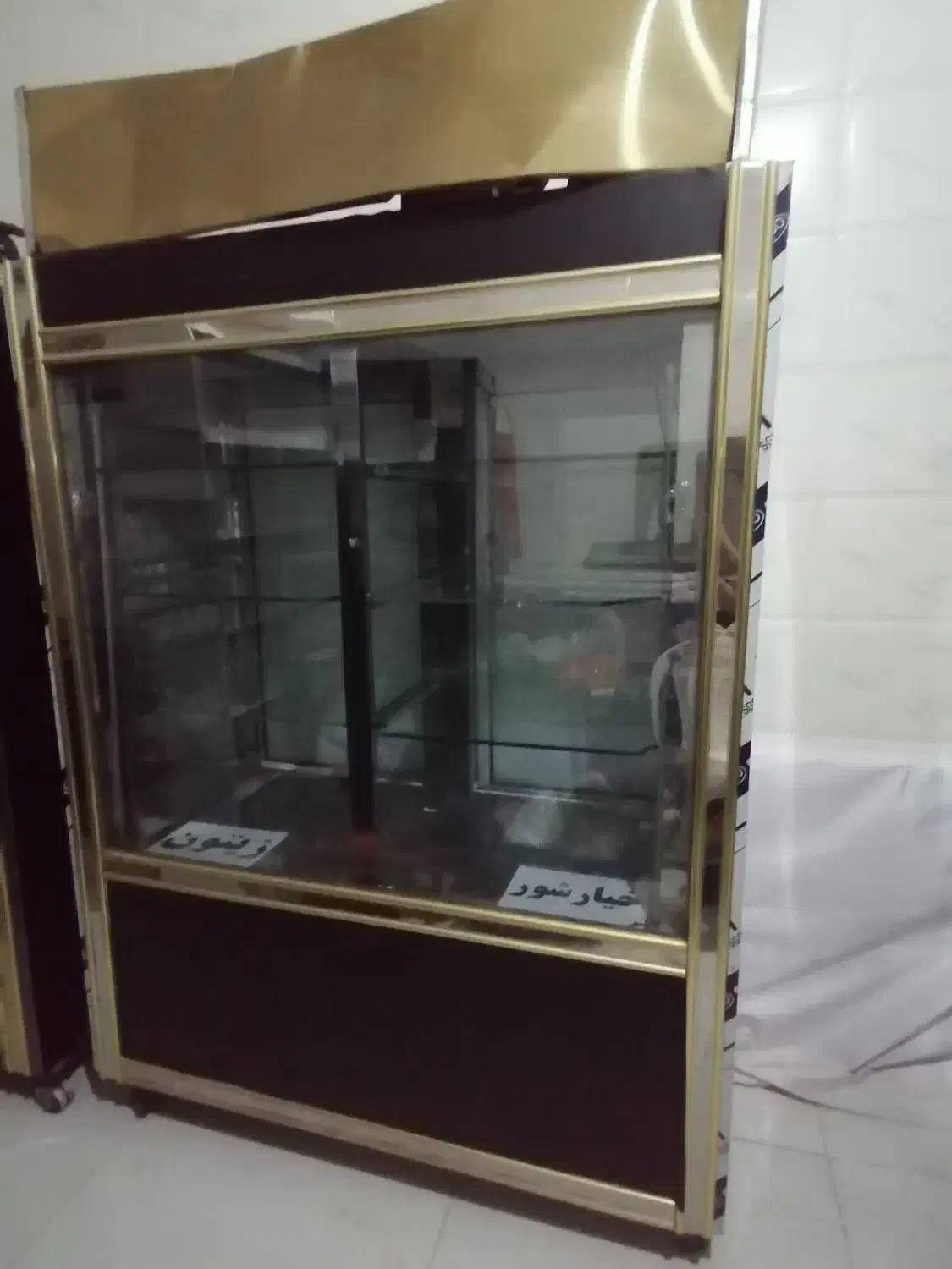 یخچال و قفسه و کولر|فروشگاه و مغازه|هشتگرد, شهرک ولیعصر (مصلی)|دیوار