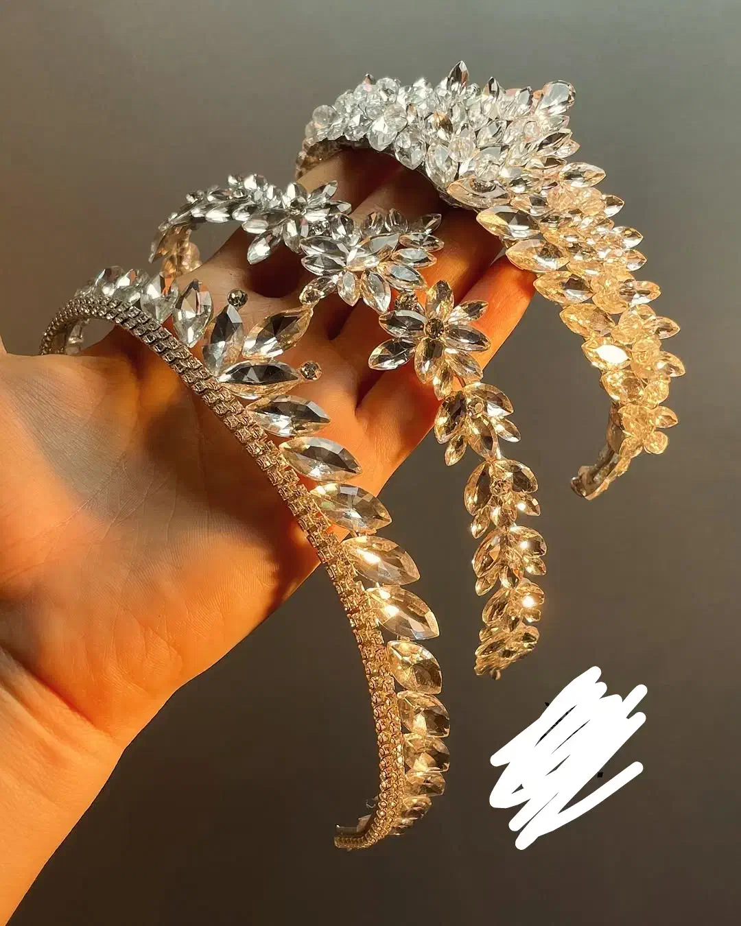 تاج عروس دستساز و اکسسوری|بدلیجات|دورود, |دیوار