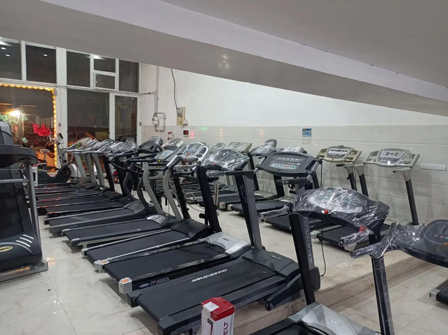 تردمیل های استوک خارجی|تجهیزات ورزشی|پیرانشهر, |دیوار