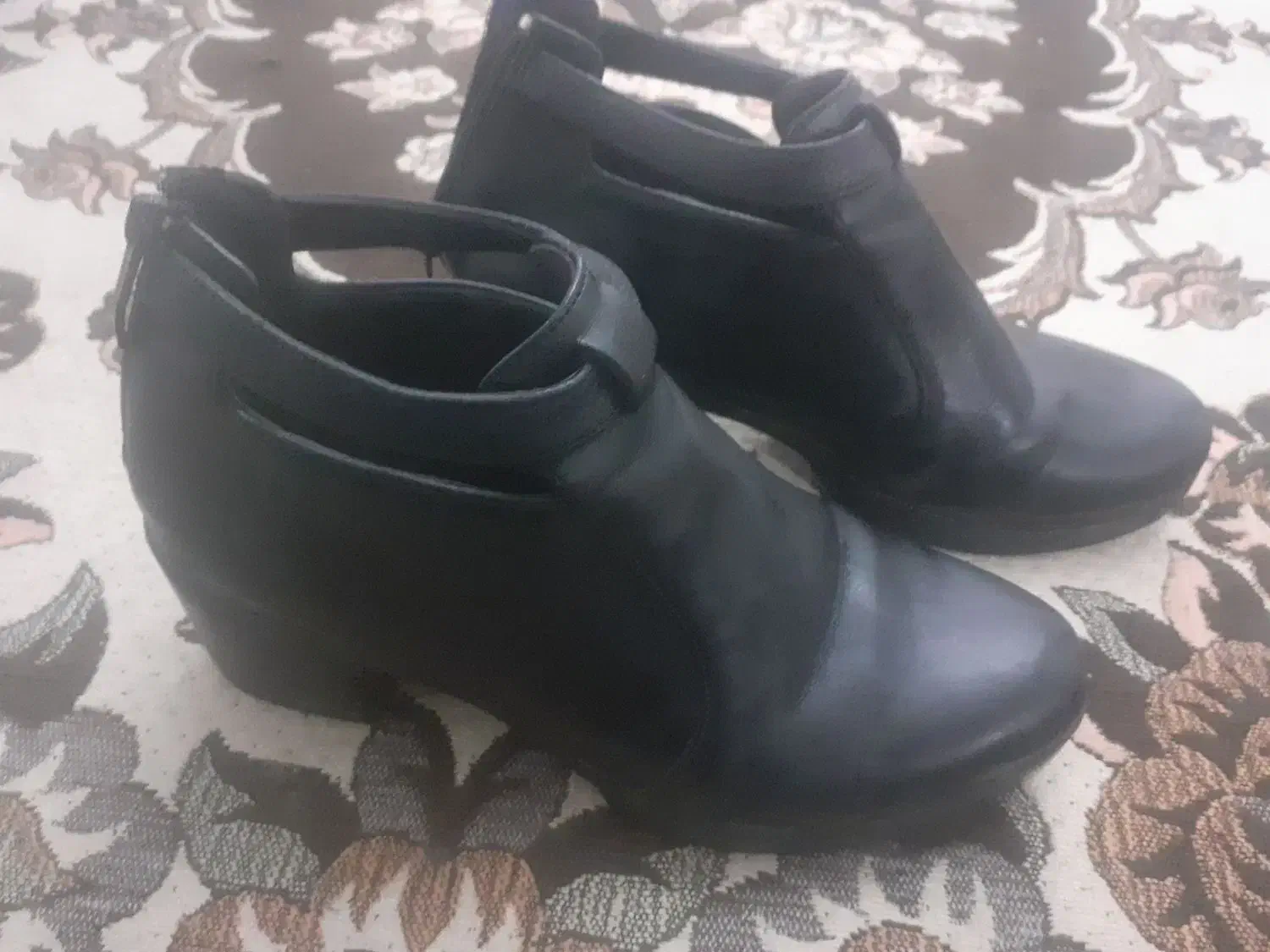 کفش تمیز و خوش پا|کیف، کفش، کمربند|بروجرد, |دیوار