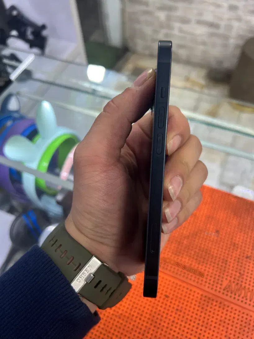 آیفون ۱۳ نرمال 256|موبایل|رشت, استادسرا|دیوار