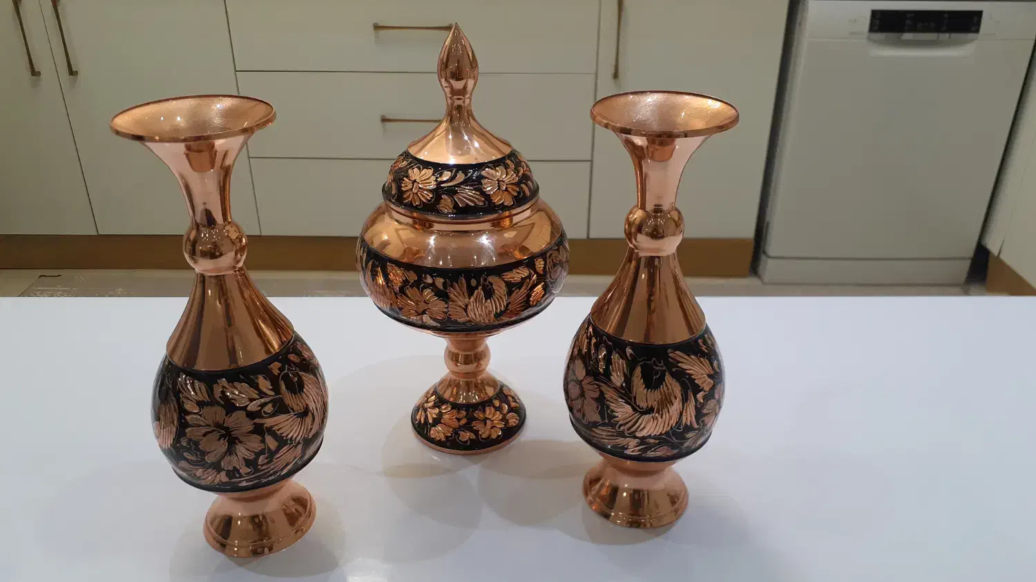 ظروف مسی|صنایع دستی و سایر لوازم تزئینی|قم, دانش|دیوار