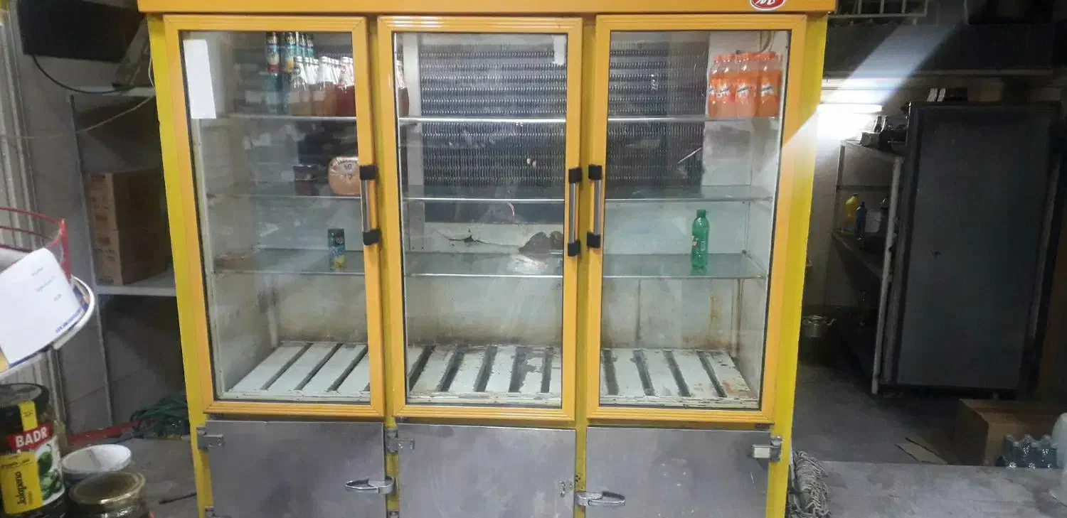 یخچال ۳درب موتوردانفوس اصل وقفسه فروشگاهی درحدنو|فروشگاه و مغازه|دماوند, دماوند|دیوار