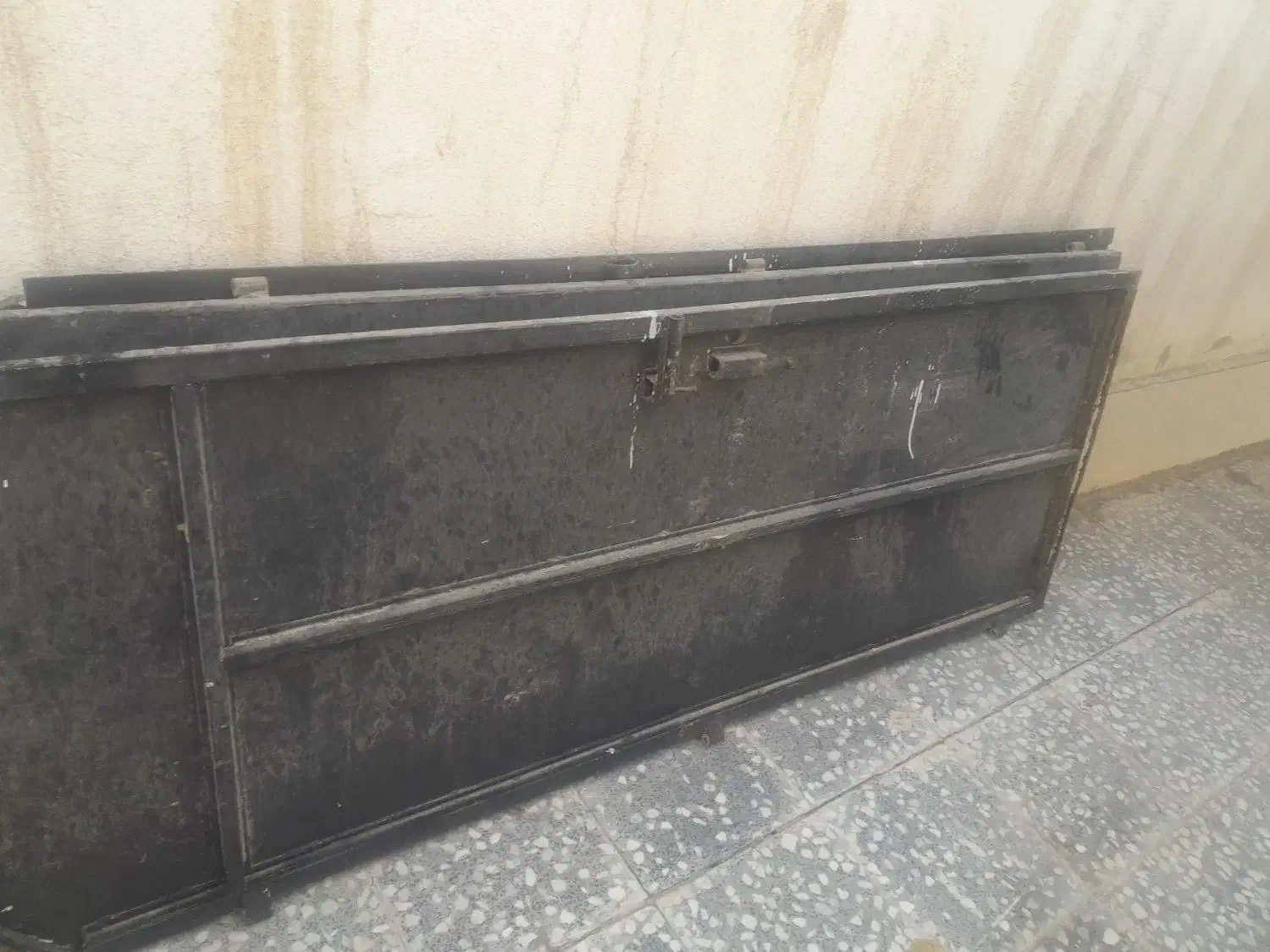 درب آهنی سه لنگه|مصالح و تجهیزات ساختمان|لامرد, |دیوار